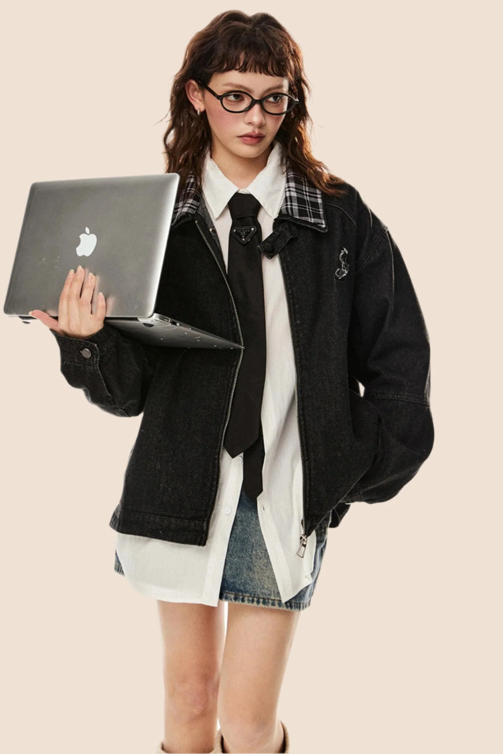 Retro Embroidered Loose Fit Denim Jacket